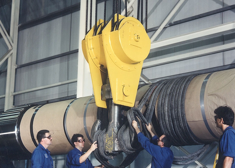 Correct sheave sizing and groove geometry directly influence wire rope fatigue life. When the rope seats evenly in the groove, bending stresses are reduced and service intervals increase. Photo Credit: Python® Wire Rope