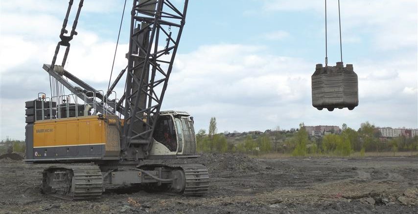 used heavy equipment buyers near me