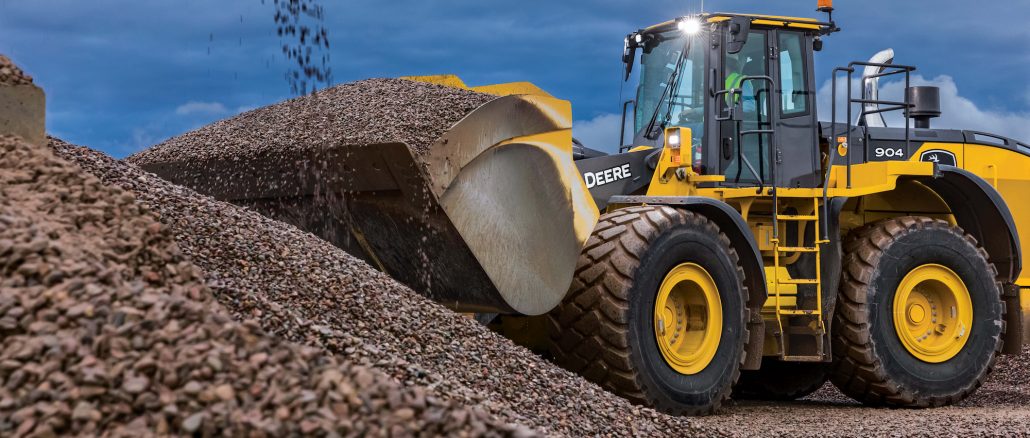 John Deere Showcases New 904 P-Tier Wheel Loader With Additional Technology Advancements