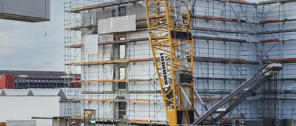 ALL Purchases Eight Liebherr Crawlers PR Image 3.1.23