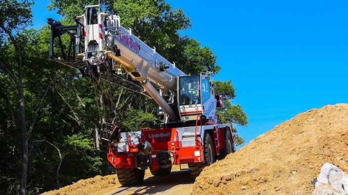 comparing-crane-types-guide