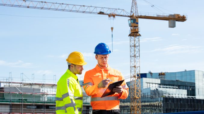 Falls remain the leading cause of fatalities in the construction industry, according to OSHA data. Most incidents occur from unprotected edges, roofs, and scaffolding.