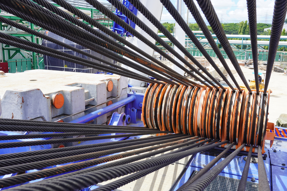 Wire Rope & Chain Lubricants That Cut Cleanup and Extend Life in Crane ...