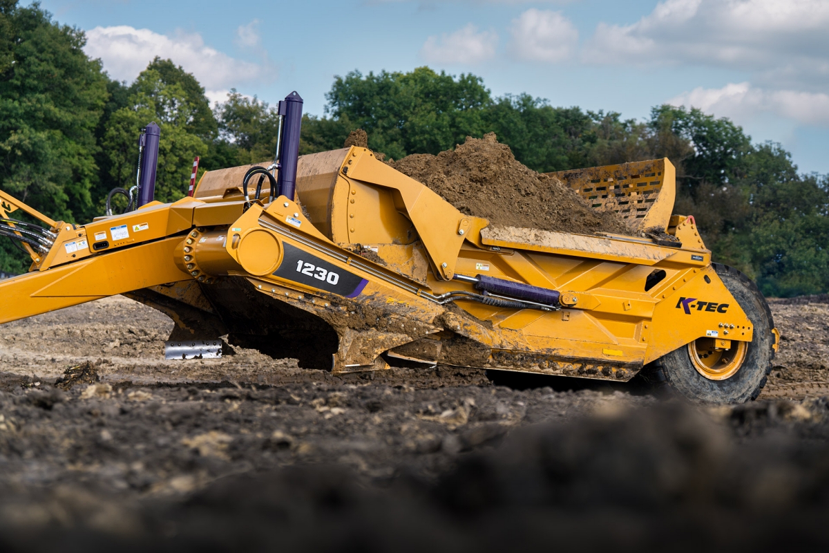 Haul distance is one of the most critical variables in cost-per-yard calculations for both systems. Scrapers tend to perform best on longer, uninterrupted hauls, while ADTs are often more efficient on shorter or more complex routes. Photo Credit: K-Tec