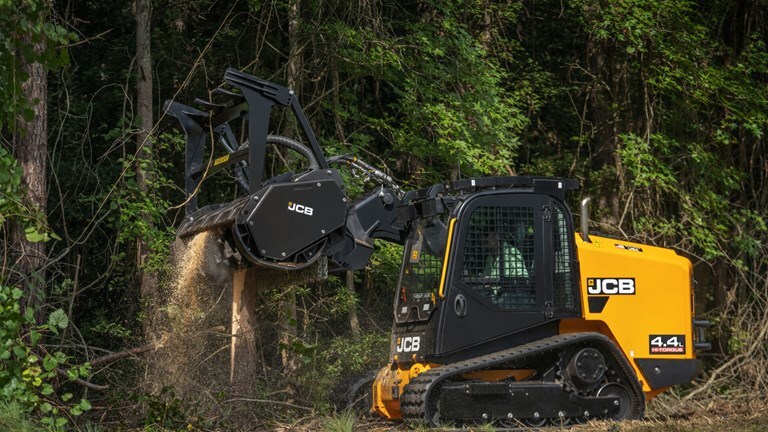 Slope work increases rollover risk when machines lack proper balance and traction. Selecting the right machine configuration directly impacts operator safety and finish quality. Photo Credit: Pacific JCB