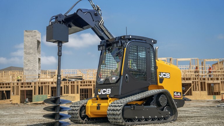 Hydraulic performance determines how well attachments like grading buckets and blades respond on inclines. Consistent power delivery is critical when working against gravity. Photo Credit: Pacific JCB