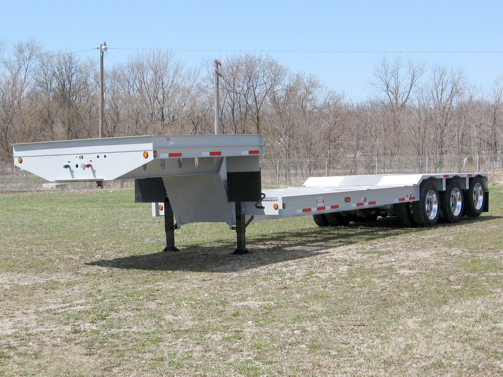 Rogers Brothers fixed-gooseneck lowboy with multi-axle rear group