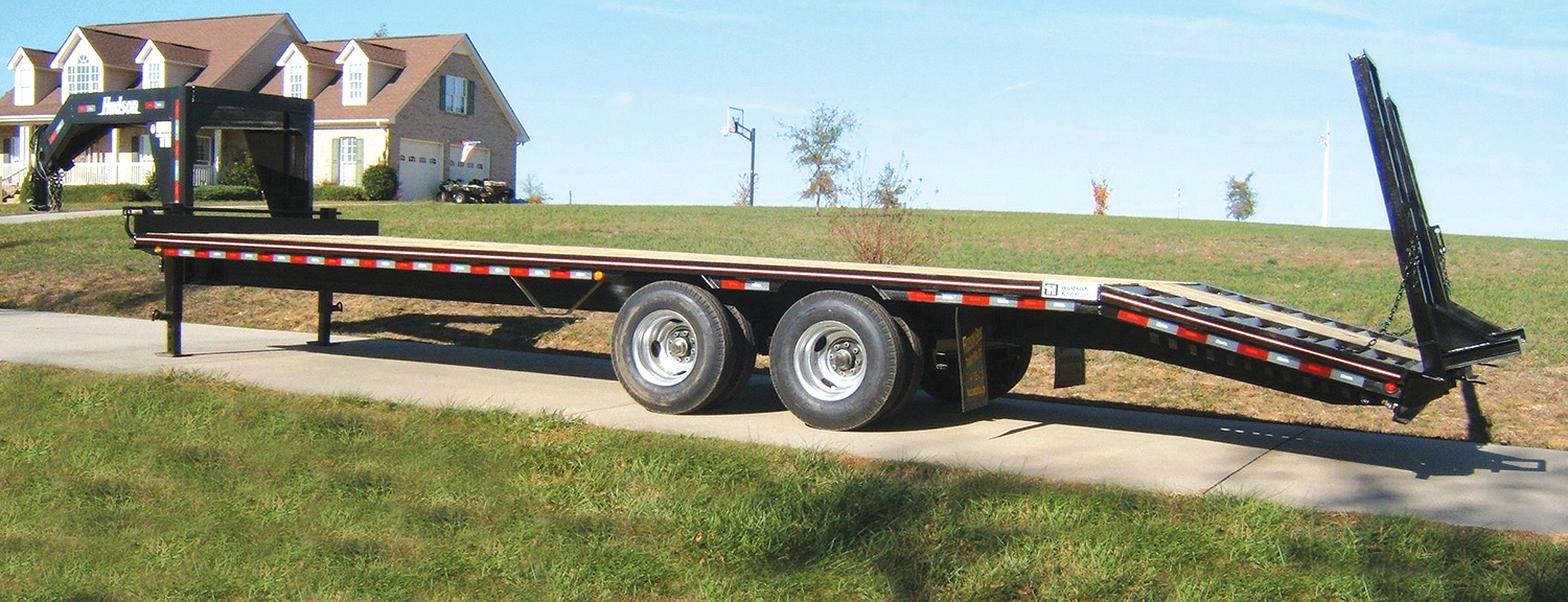 Hudson deckover equipment trailer