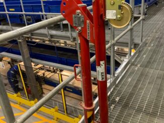 Thern portable winch for plant and jobsite lifts